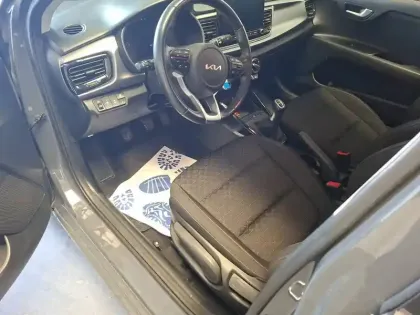 Photo 8 Kia Rio  1.0 T-GDi 100 ch BVM6