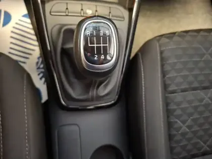Photo 25 Kia Rio  1.0 T-GDi 100 ch BVM6