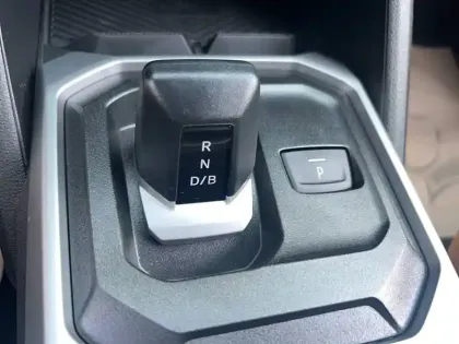 Photo 34 Dacia Duster  Hybrid 155