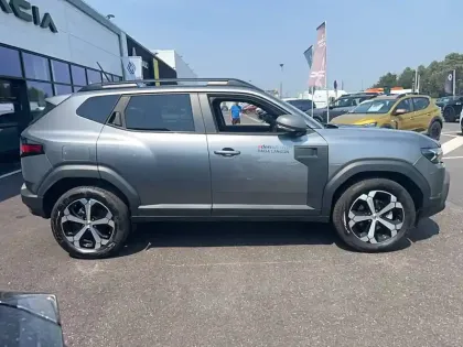 Photo 5 Dacia Duster  Hybrid 155