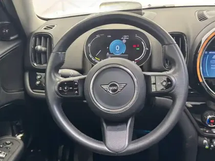 Photo 8 Mini Mini Countryman 125 - 95 ch ALL4 BVA6