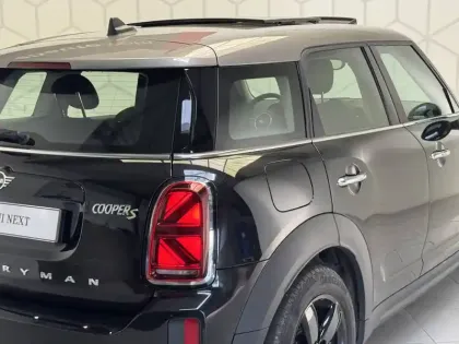Photo 18 Mini Mini Countryman 125 - 95 ch ALL4 BVA6