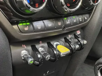 Photo 48 Mini Mini Countryman 125 - 95 ch ALL4 BVA6