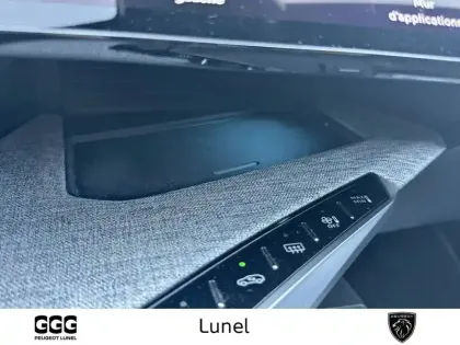 Photo 20 Peugeot 3008  Hybrid 136 e-DCS6