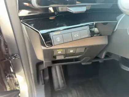 Photo 11 Renault Austral  full hybrid E-Tech 200 ch