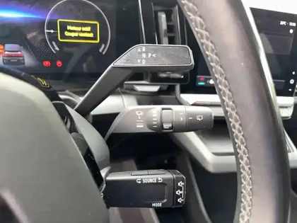 Photo 20 Renault Megane  E-Tech EV60 220 ch optimum charge