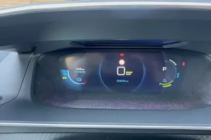 Photo 14 Peugeot 2008  Electrique 136 ch