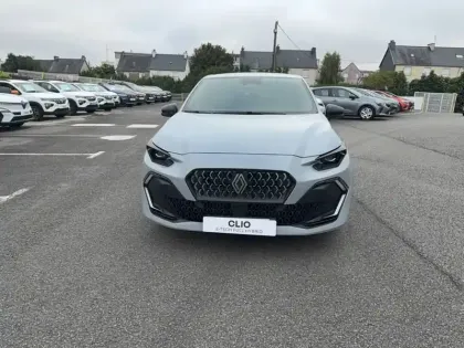 Photo 7 Renault Clio  E-Tech full hybrid 160 ch