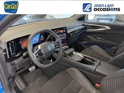 Photo 12 Renault Rafale  E-Tech full hybrid 200 ch