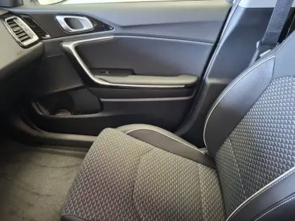 Photo 23 Kia Xceed  1.5l T-GDi 140 ch BVM6