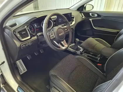 Photo 8 Kia Xceed  1.5l T-GDi 140 ch BVM6