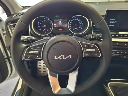 Photo 10 Kia Xceed  1.5l T-GDi 140 ch BVM6