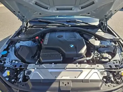 Photo 12 BMW Serie 3 318i 156 ch BVA8