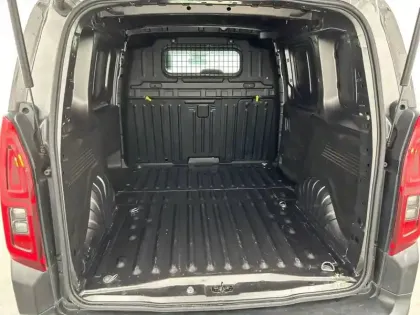 Photo 5 Citroën Berlingo  VAN M 950 BLUEHDI 130 S&S EAT8