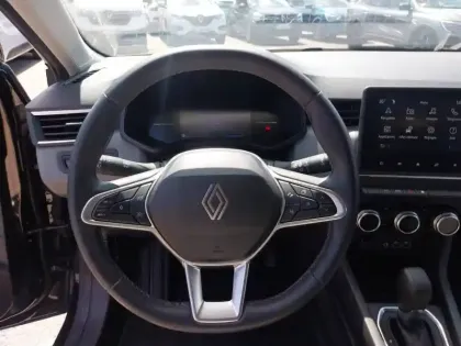 Photo 10 Renault Clio  E-Tech full hybrid 145 ch GSR2