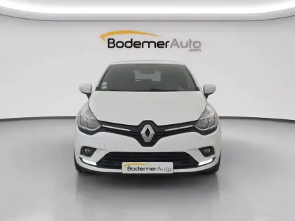 Photo 22 Renault Clio  dCi 90 E6C EDC