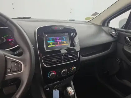 Photo 36 Renault Clio  dCi 90 E6C EDC