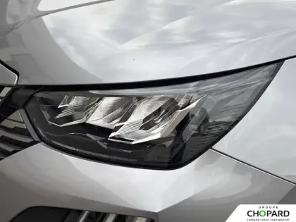 Photo 26 Peugeot 2008  Hybrid 145 e-DCS6