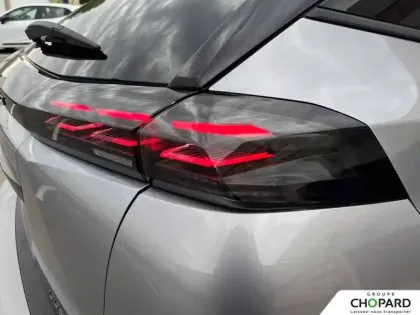 Photo 27 Peugeot 2008  Hybrid 145 e-DCS6