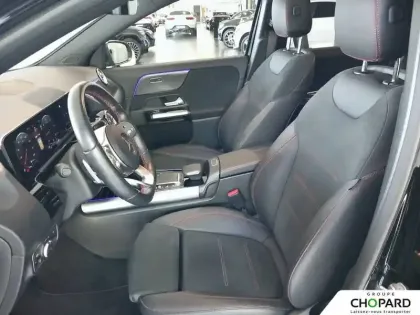 Photo 13 Mercedes GLA  200 d 8G-DCT