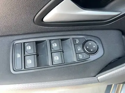 Photo 16 Dacia Duster  ECO-G 120 auto