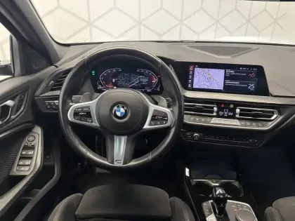 Photo 11 BMW Serie 1 118d 150 ch BVA8