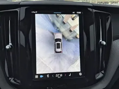 Photo 14 Volvo XC60  T6 Hybride Rechargeable 350ch Ultra Style Dark Geartronic 8 AWD