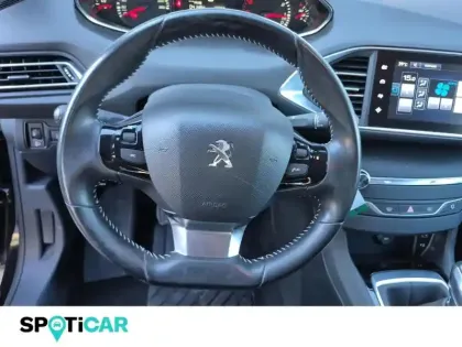 Photo 12 Peugeot 308  1.2 Puretech 110ch Style S&S 5p