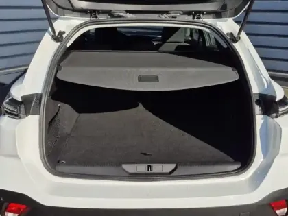 Photo 12 Peugeot 308  SW 1.2 PureTech 130ch S&S Active Pack EAT8