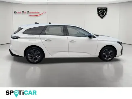 Photo 21 Peugeot 308  SW 1.2 PureTech 130ch S&S Active Pack EAT8