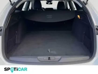 Photo 19 Peugeot 308  SW 1.2 PureTech 130ch S&S Active Pack EAT8