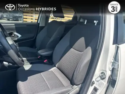 Photo 10 Toyota Yaris  116h Dynamic 5p MY22