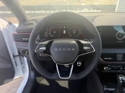 Photo 11 Skoda Scala  1.0 TSI Evo2 116ch Monte-Carlo DSG7