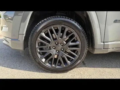 Photo 9 Jeep Compass  1.3 Turbo T4 240ch PHEV 4xe S AT6 eAWD