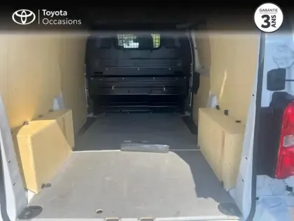 Photo 9 Toyota Proace  Medium 2.0 D-4D 140 Dynamic RC21