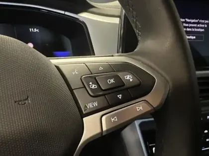 Photo 7 Volkswagen T-roc  1.5 TSI Evo2 150ch VW Edition DSG7