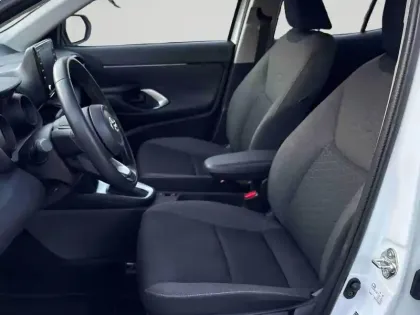 Photo 10 Toyota Yaris  Cross 116h Dynamic MC24