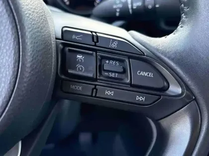 Photo 13 Toyota Yaris  Cross 116h Dynamic MC24