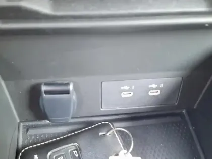 Photo 14 Renault Captur  1.3 TCe mild hybrid 160ch Techno EDC
