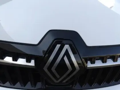 Photo 9 Renault Espace  1.2 E-Tech full hybrid 200ch Techno 7 places - 24