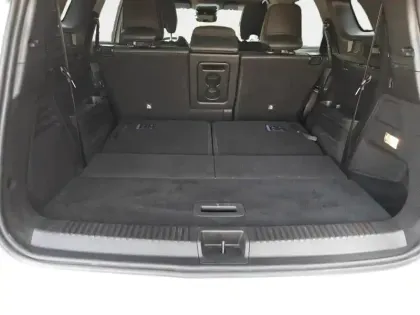 Photo 28 Renault Espace  1.2 E-Tech full hybrid 200ch Techno 7 places - 24
