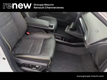 Photo 9 Renault Megane  E-Tech Electric EV60 220ch Iconic super charge -B