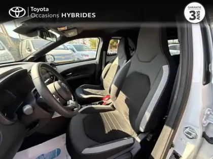 Photo 10 Toyota Aygo X  116h GR Sport