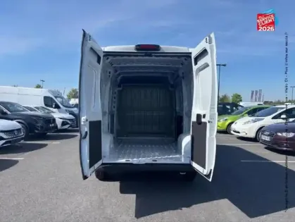 Photo 13 Peugeot Boxer  Fg L2H2 3.5  Diesel 140ch Manuelle