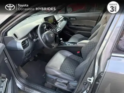 Photo 10 Toyota C-HR  184h Distinctive 2WD E-CVT MC19