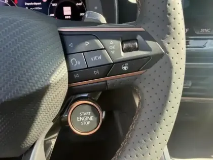 Photo 13 Cupra Formentor  1.5 eTSI Hybrid 150ch V DSG7
