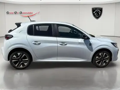Photo 6 Peugeot 208  1.2 Hybrid 110ch Edition e-DCS6