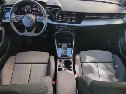 Photo 6 Audi A3  Sportback 30 TFSI 110ch Mild Hybrid Design S tronic 7