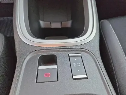 Photo 14 Jeep Avenger  Electrique 156ch 115kW Altitude
