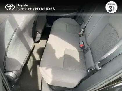 Photo 11 Toyota C-HR  1.8 Hybride 140ch Dynamic NG23